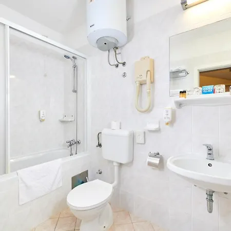 Village Galijot Plava Laguna Szálloda 4*