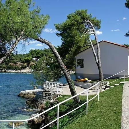 Szálloda Village Galijot Plava Laguna